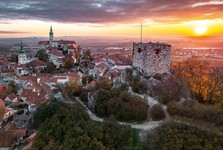 Chcete koupit zříceninu? Stát chce dát do aukce hrádek v Mikulově, radnice je v šoku